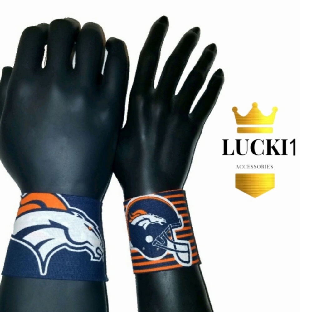 Unisex Denver Broncos NFL Velcro Bracelet